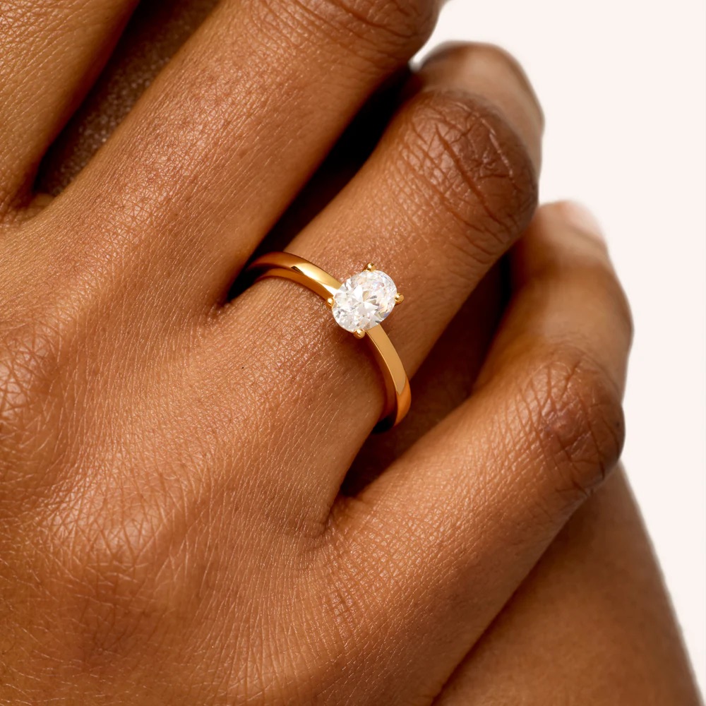 Abbott Lyon Gold Oval Cut Solitaire Ring Not Engraved